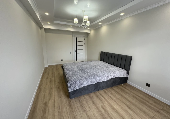 Apartment cu 2 camere și living Centru Gheorghe Caşu6