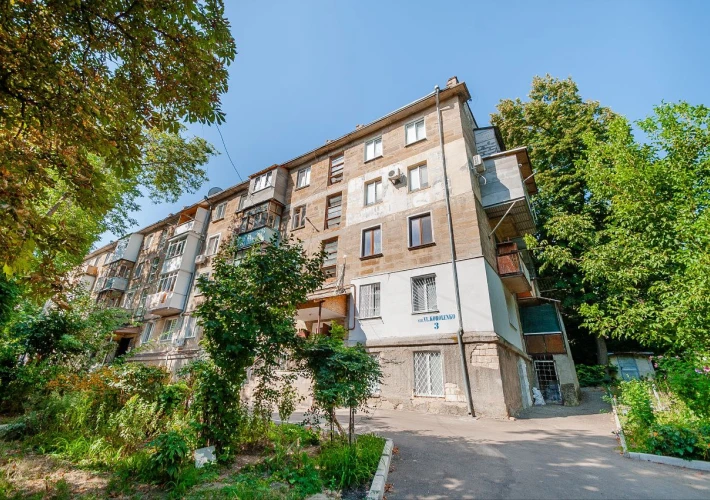 Sec. Telecentru, str. Vladimir Korolenco. Apartament cu 2 camere + living. Euroreparatie Full!8