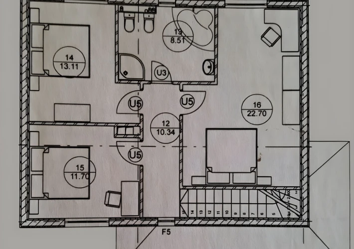 Bubuieci - Casă în trei nivele, 220 m + 7 ar - str. Salcîmilor!!!2