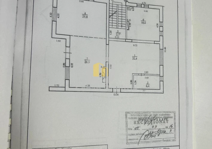 Proprietate Unică de Vânzare - Locuință cu Potențial Multifuncțional15