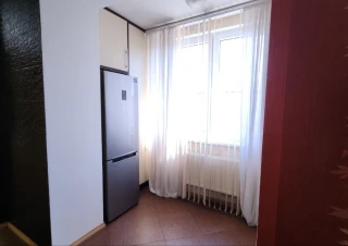 3-х комнатная квартира, 71 м², Рышкановка3