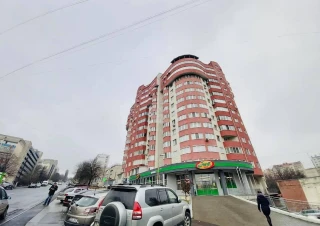 Bloc Nou! Sec. Râșcani, Posta Veche, str. Socoleni, 2 camere + living, 80mp! Euroreparatie!!!