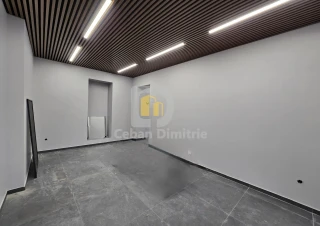 Spațiu comercial, prima linie, 38 m²5