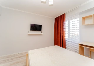 Se vinde apartament cu 3 dormitoare la Telecentru11