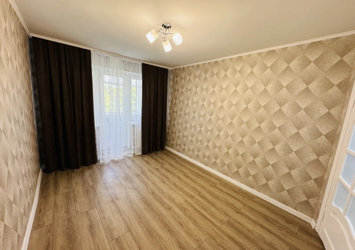 Spre vânzare apartament cu 2 camere Buiucani14