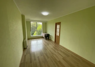 Spre vânzare apartament cu 1 cameră de tip mansardă, amplasat în sectorul Râșcani, str. Dumitru Râșcanu.2