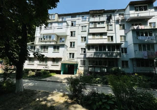 Spre vânzare apartament cu 2 camere Buiucani1