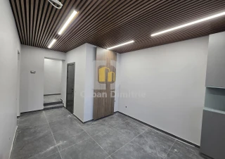 Spațiu comercial, prima linie, 38 m²6